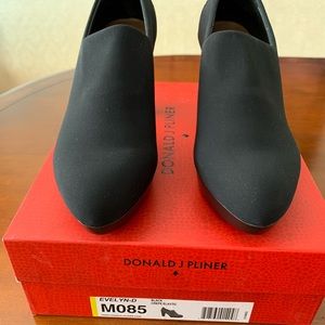 Donald J Pliner Booties/Pumps